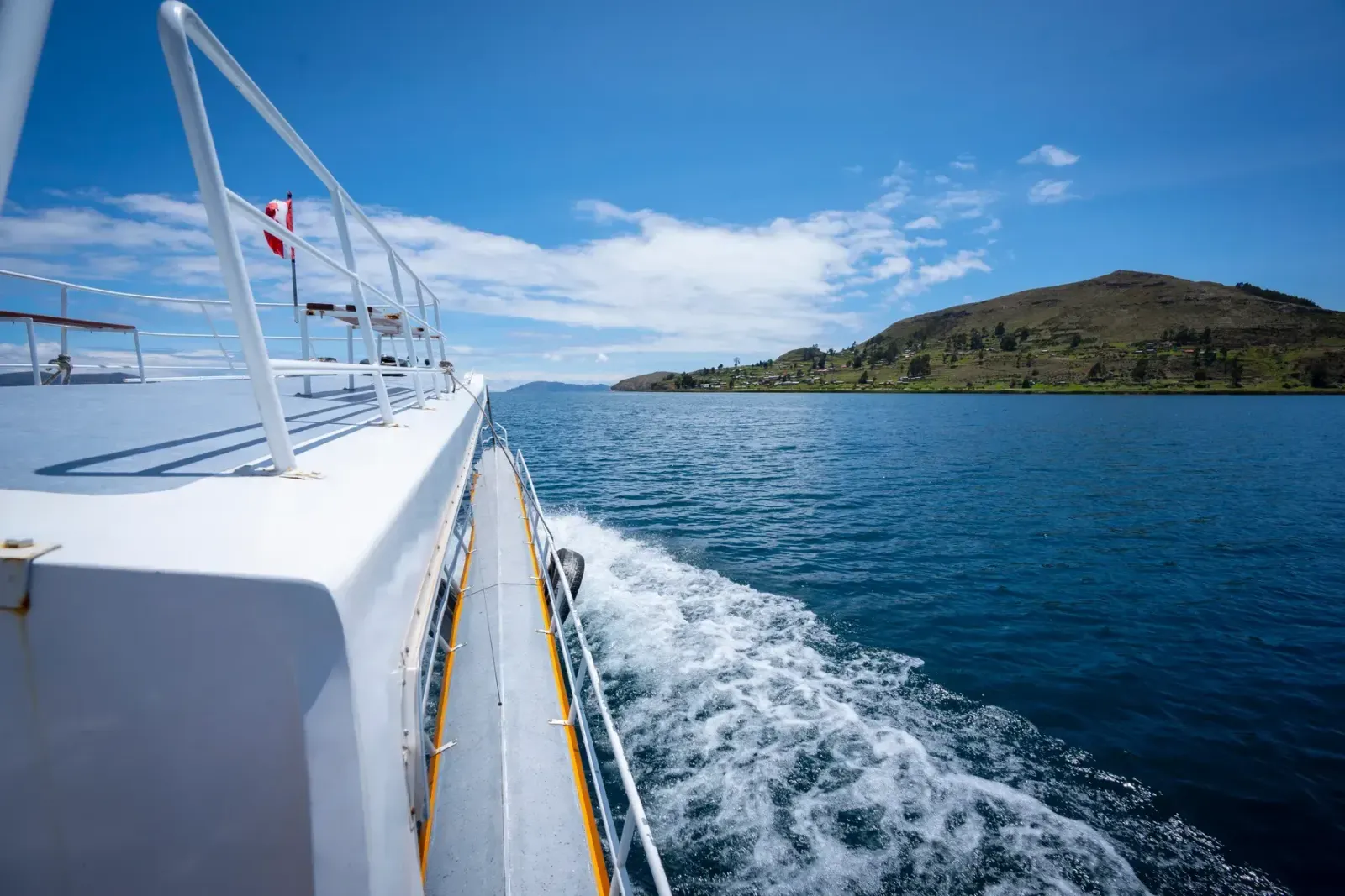 Travesía en lancha hacia las islas